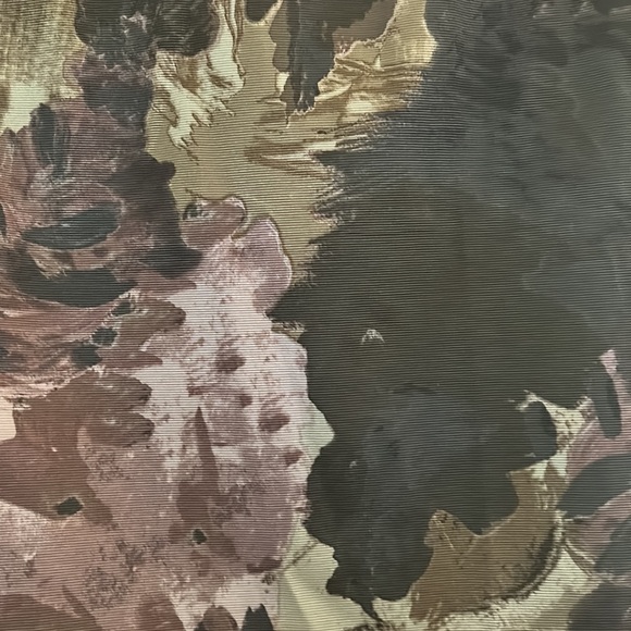 Skirt - Picture 3 of 7